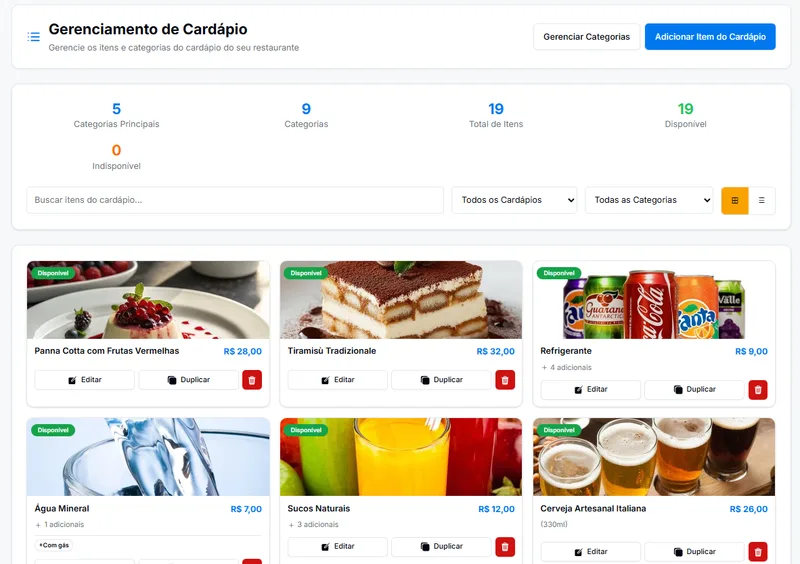 Cliente escaneando o QR na mesa